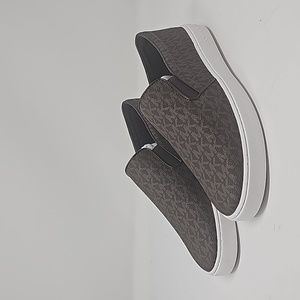 Michael Kors Signature Coated Canvas Women's Sneakers Brown Size 11